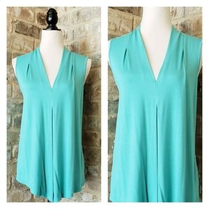 GNU Sleeveless Top